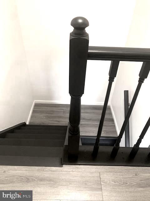 69 Cheverny Court Hamilton, NJ 08619 - Photo 25 of 27 Stairs