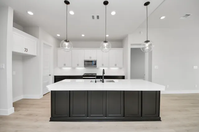 $389,886 | 7719 Cattail Shallows Lane, Katy, TX 77493