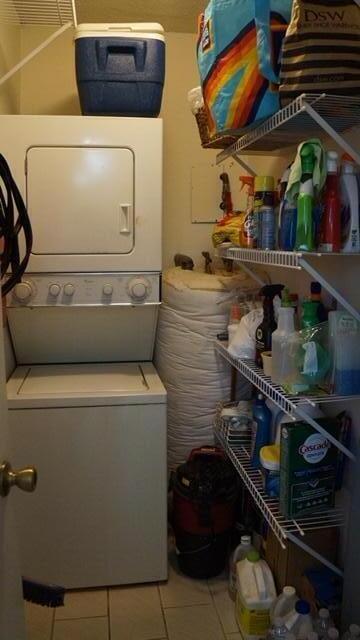 6461 Northwest 2nd Avenue, Unit 505 Boca Raton, FL 33487 - Photo 3 of 18 Laundry