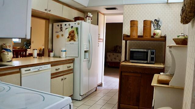 6461 Northwest 2nd Avenue, Unit 505 Boca Raton, FL 33487 - Photo 8 of 18 Kichen
