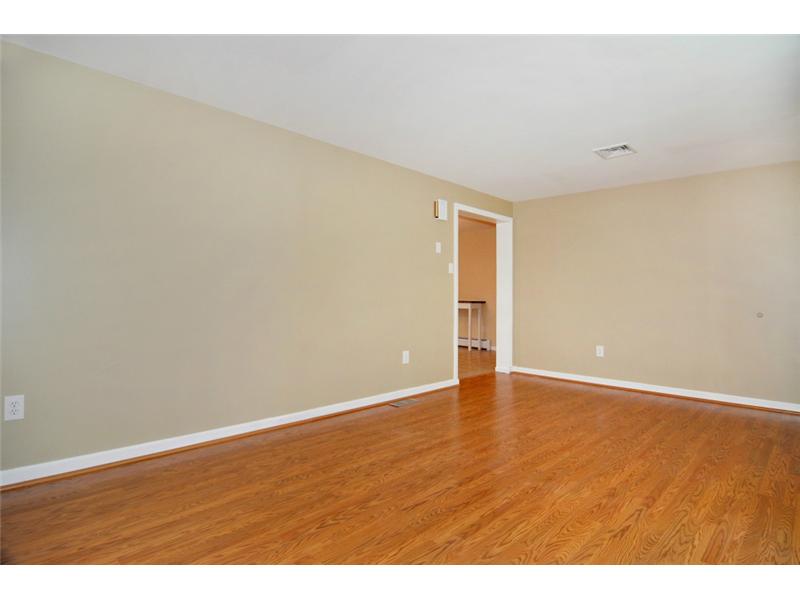 73 Charles Harpin Road Scituate, RI 02825 - Photo 10 of 24 Living Room.