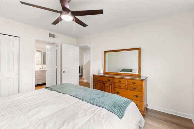 $273,600 | 128 Lake Chateau Drive, Hermitage, TN 37076