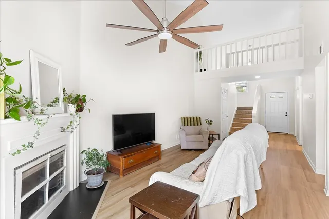 $273,600 | 128 Lake Chateau Drive, Hermitage, TN 37076