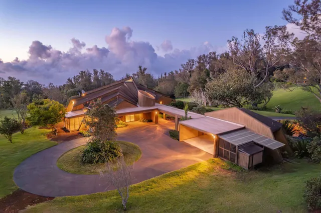 $4,949,000 | 2450 Piiholo Road, Makawao, HI 96768
