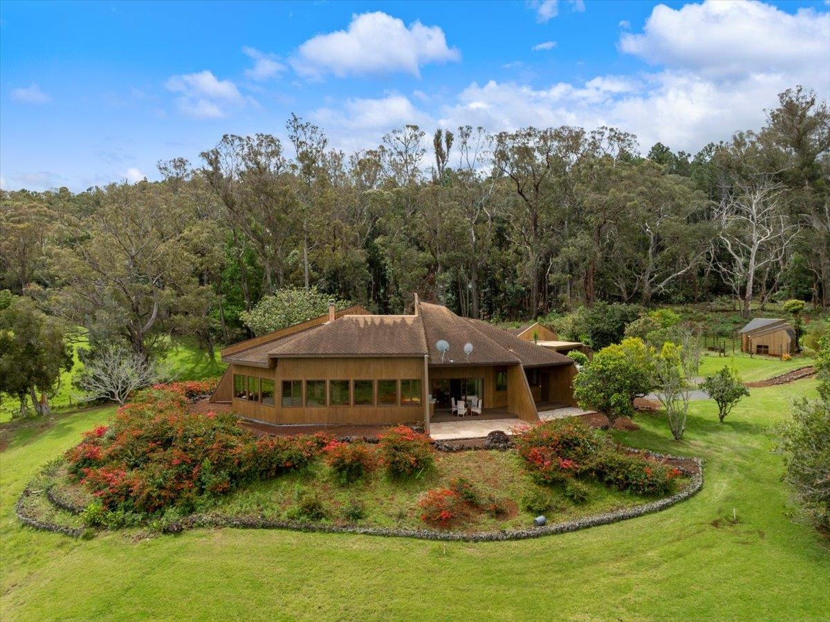 2450 Piiholo Road Makawao, HI 96768 - Photo 11 of 50