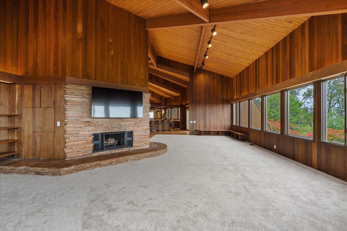 2450 Piiholo Road Makawao, HI 96768 - Photo 18 of 50