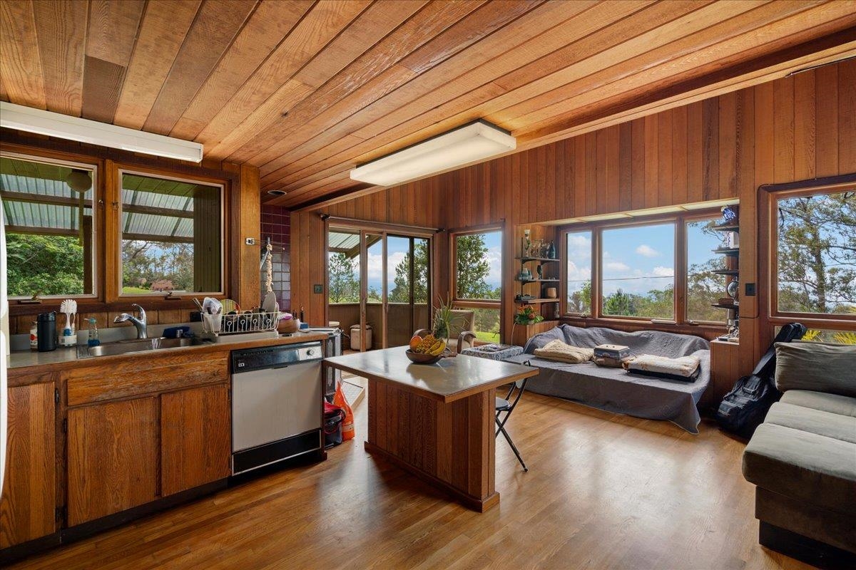 2450 Piiholo Road Makawao, HI 96768 - Photo 44 of 50