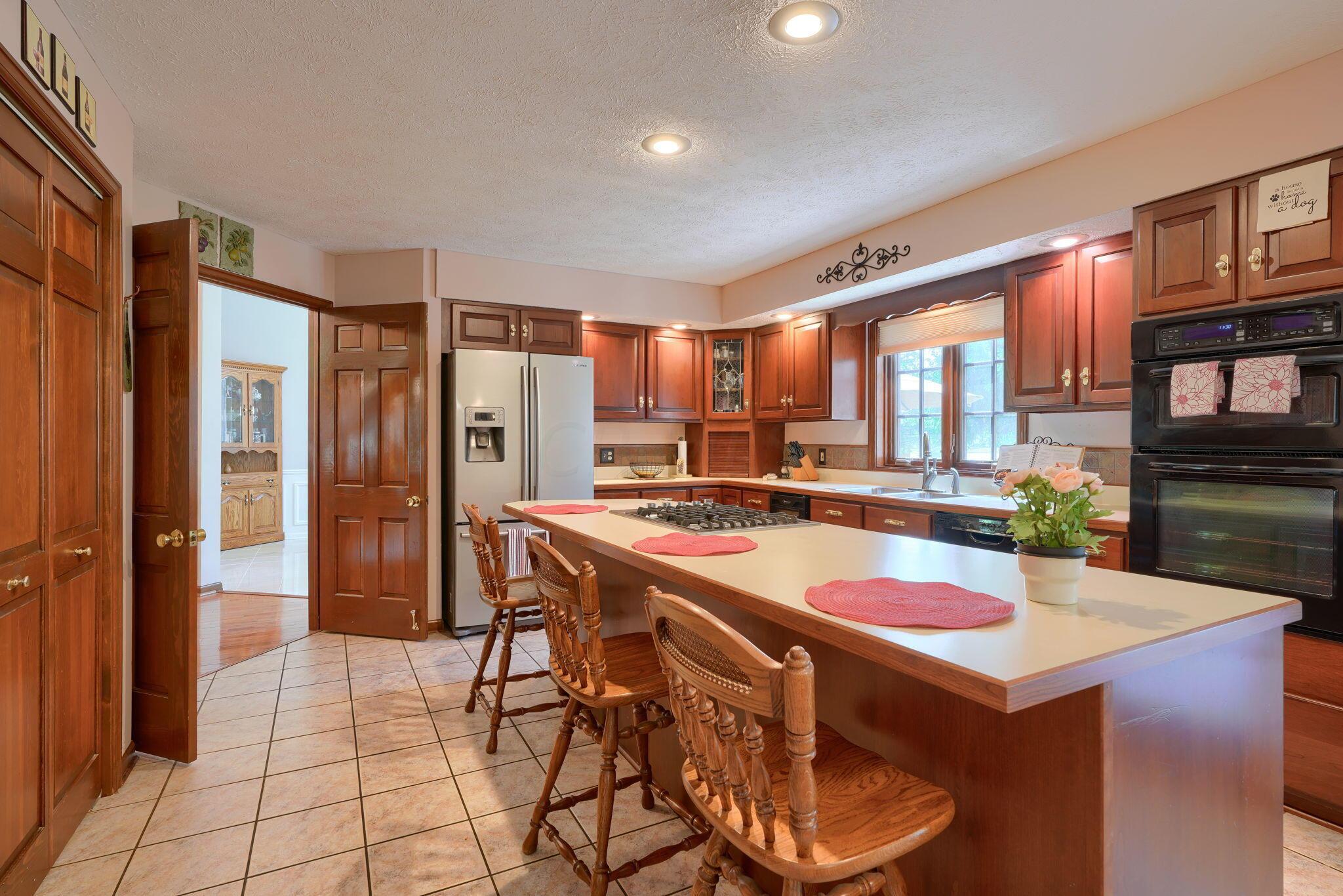 1457 Woodridge Road Marion, OH 43302 - Photo 11 of 80 Kitchen