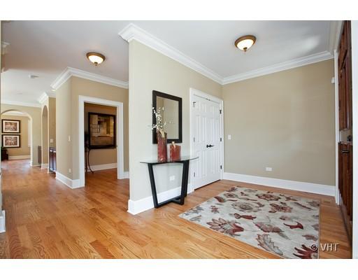 21 North Herbert Road, Unit J Riverside, IL 60546 - Photo 2 of 15 a view of an empty room