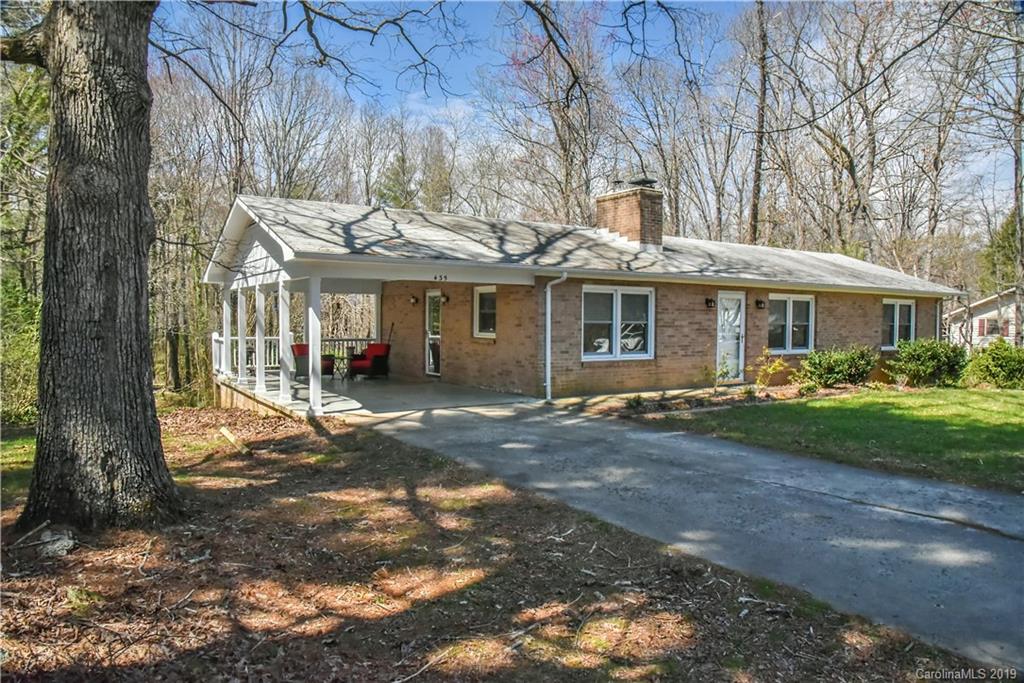 435 Rowland Rd. Swannanoa, NC 28778 - Photo 1 of 30 Gallery Image 1