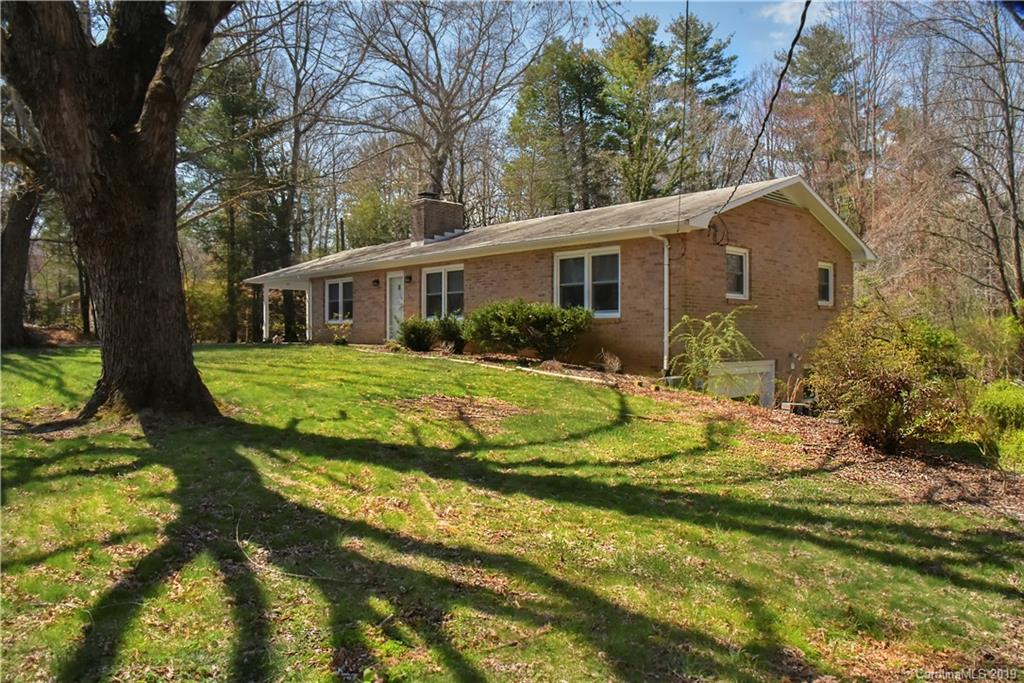 435 Rowland Rd. Swannanoa, NC 28778 - Photo 2 of 30 Gallery Image 2