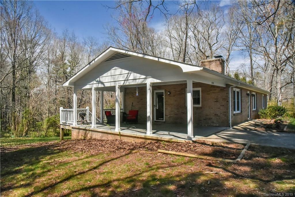 435 Rowland Rd. Swannanoa, NC 28778 - Photo 3 of 30 Gallery Image 3