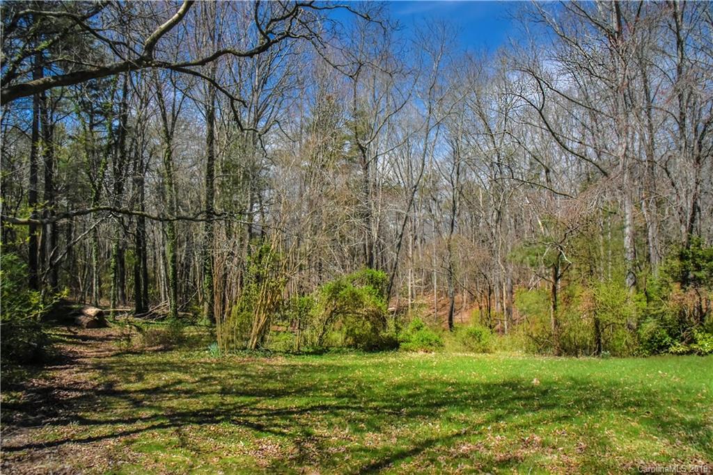 435 Rowland Rd. Swannanoa, NC 28778 - Photo 7 of 30 Gallery Image 7
