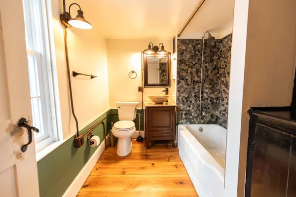 $575,000 | 395 Ashby Road, New Ipswich, NH 03071