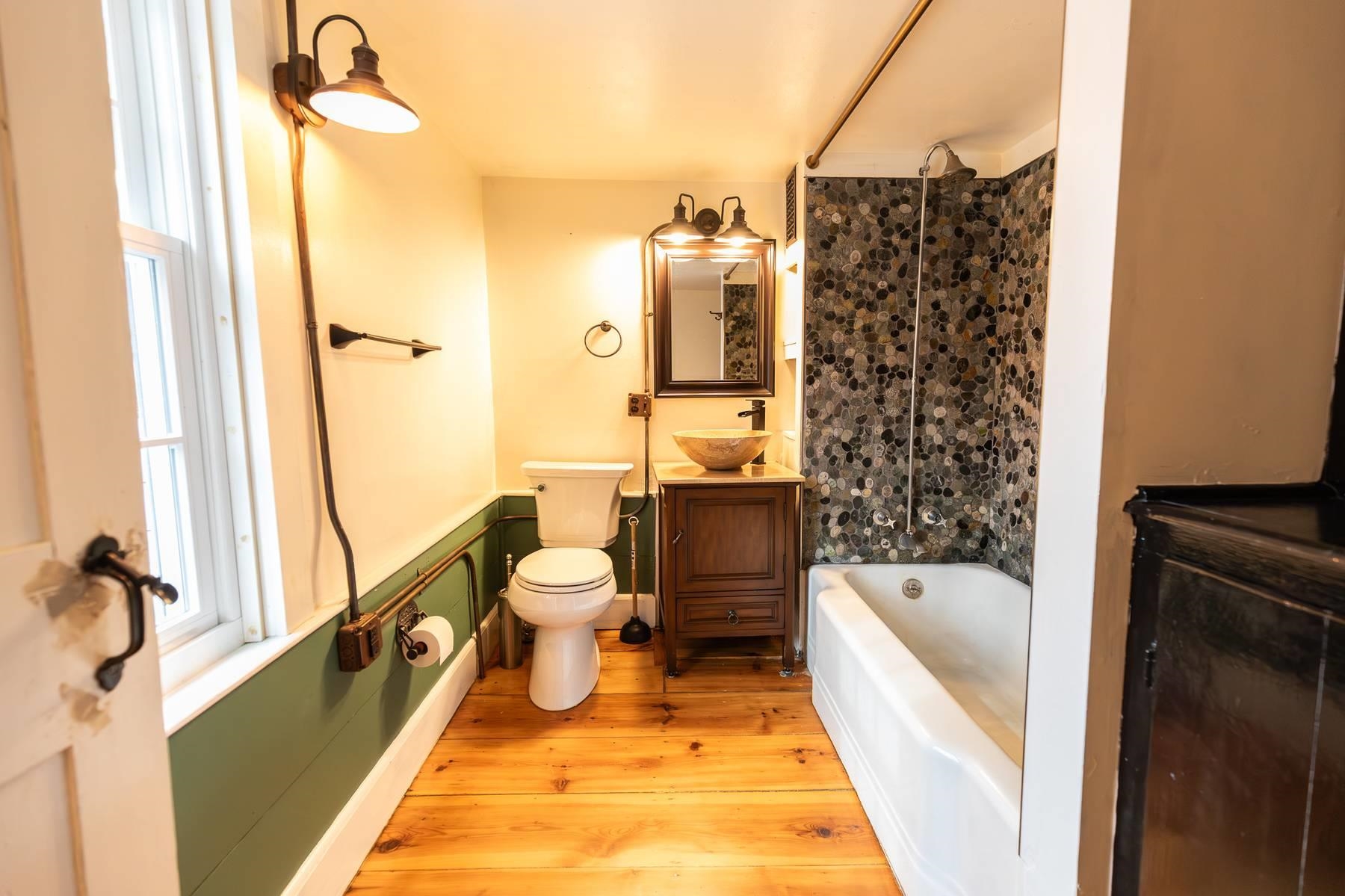 395 Ashby Road New Ipswich, NH 03071 - Photo 21 of 59