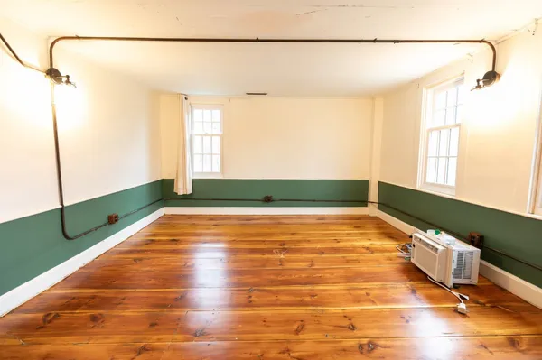 $575,000 | 395 Ashby Road, New Ipswich, NH 03071