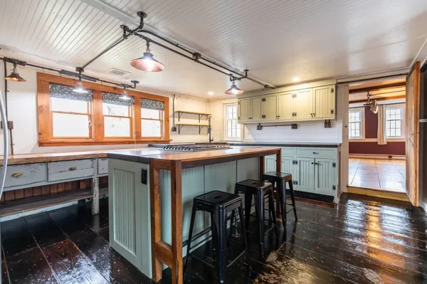 $575,000 | 395 Ashby Road, New Ipswich, NH 03071