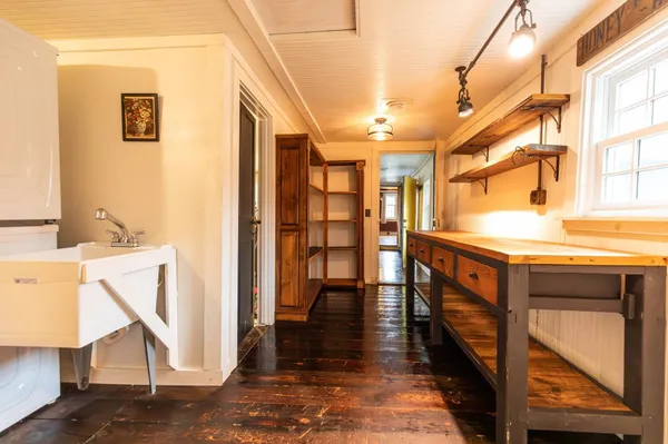 $575,000 | 395 Ashby Road, New Ipswich, NH 03071