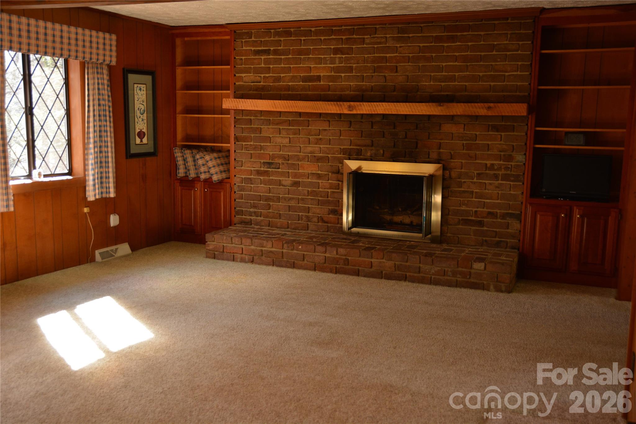 2305 Airport Road Marion, NC 28752 - Photo 11 of 30