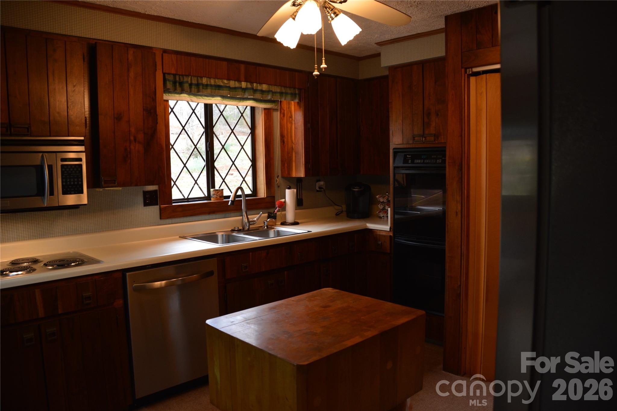 2305 Airport Road Marion, NC 28752 - Photo 15 of 30