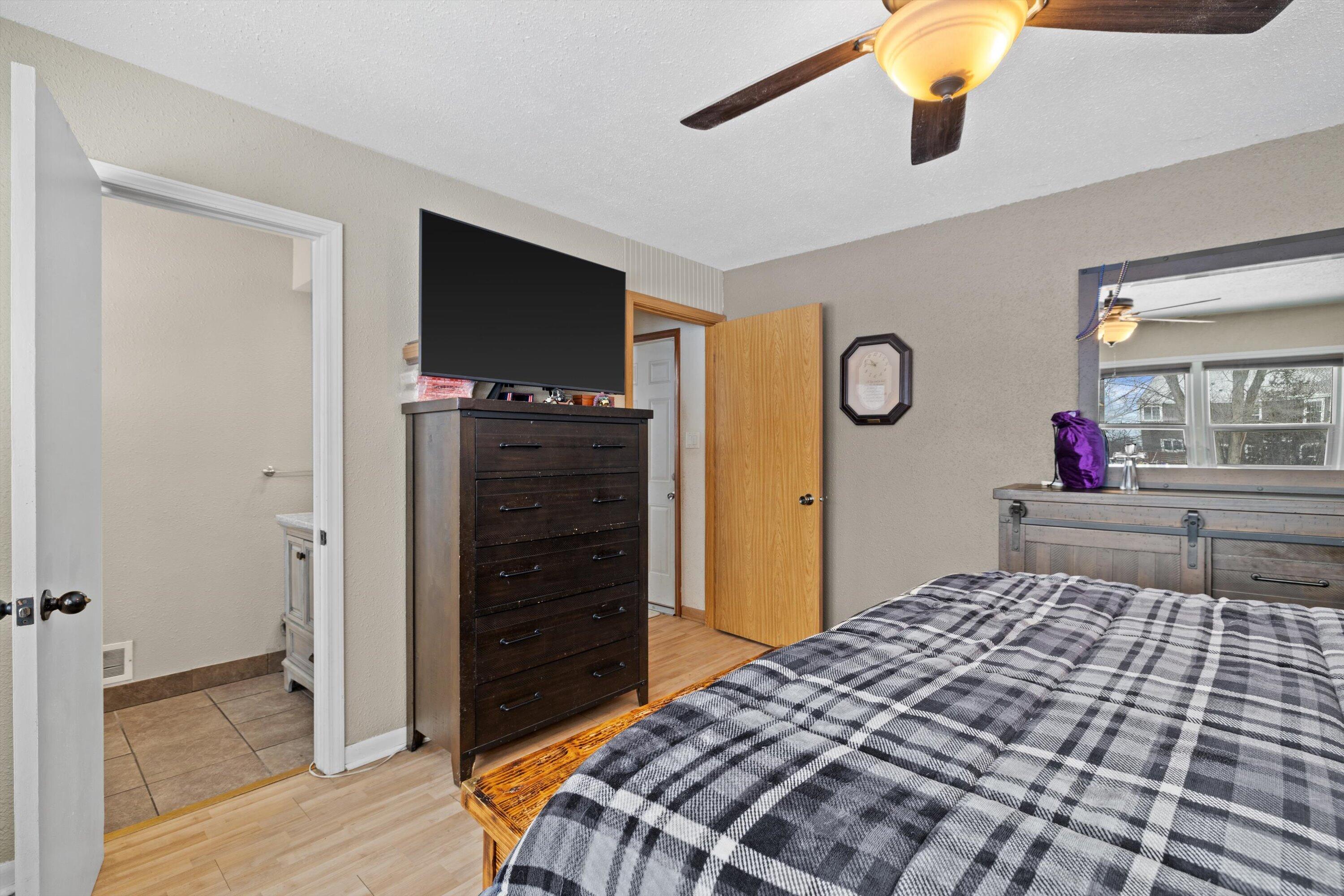 W124S8276 North Cape Road Muskego, WI 53150 - Photo 14 of 44 Master