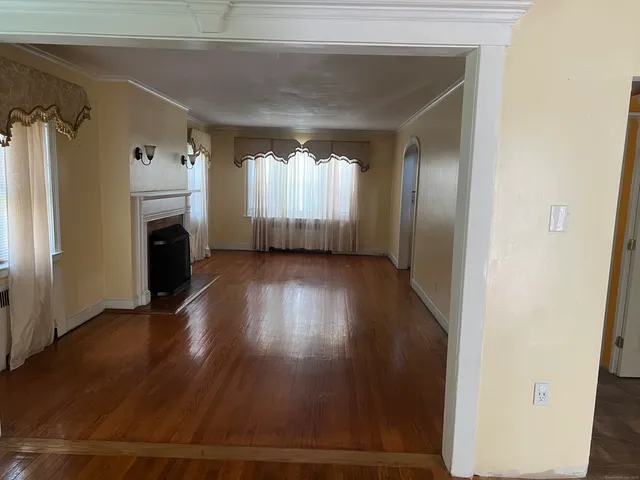 $595,000 | 40 Bellevue Road, New Haven, CT 06511