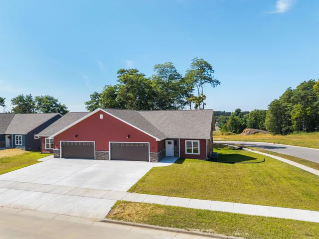 $379,000 | 1079 Armida, Reedsburg, WI 53959