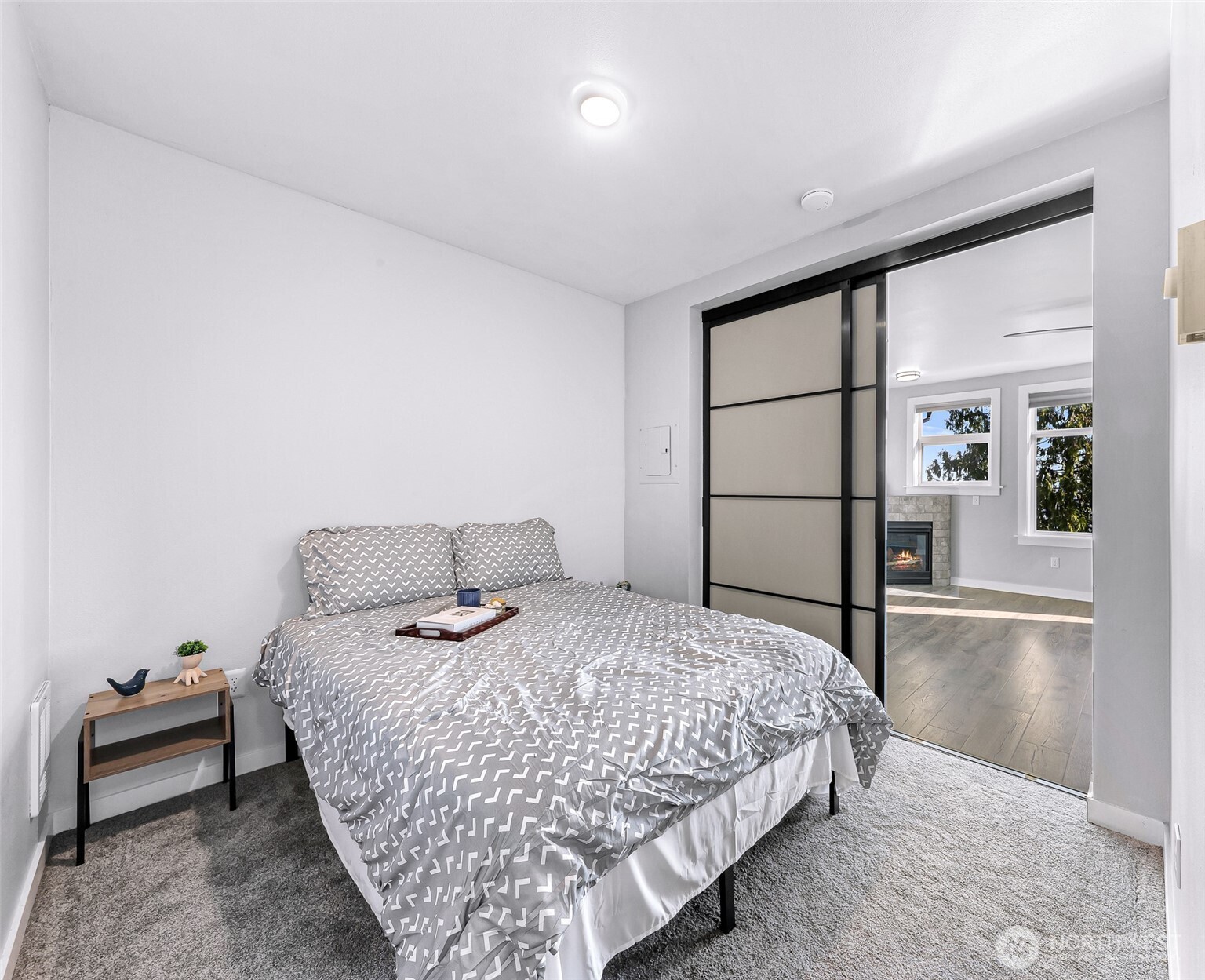 655 Crockett Street, Unit B304 Seattle, WA 98109 - Photo 14 of 32
