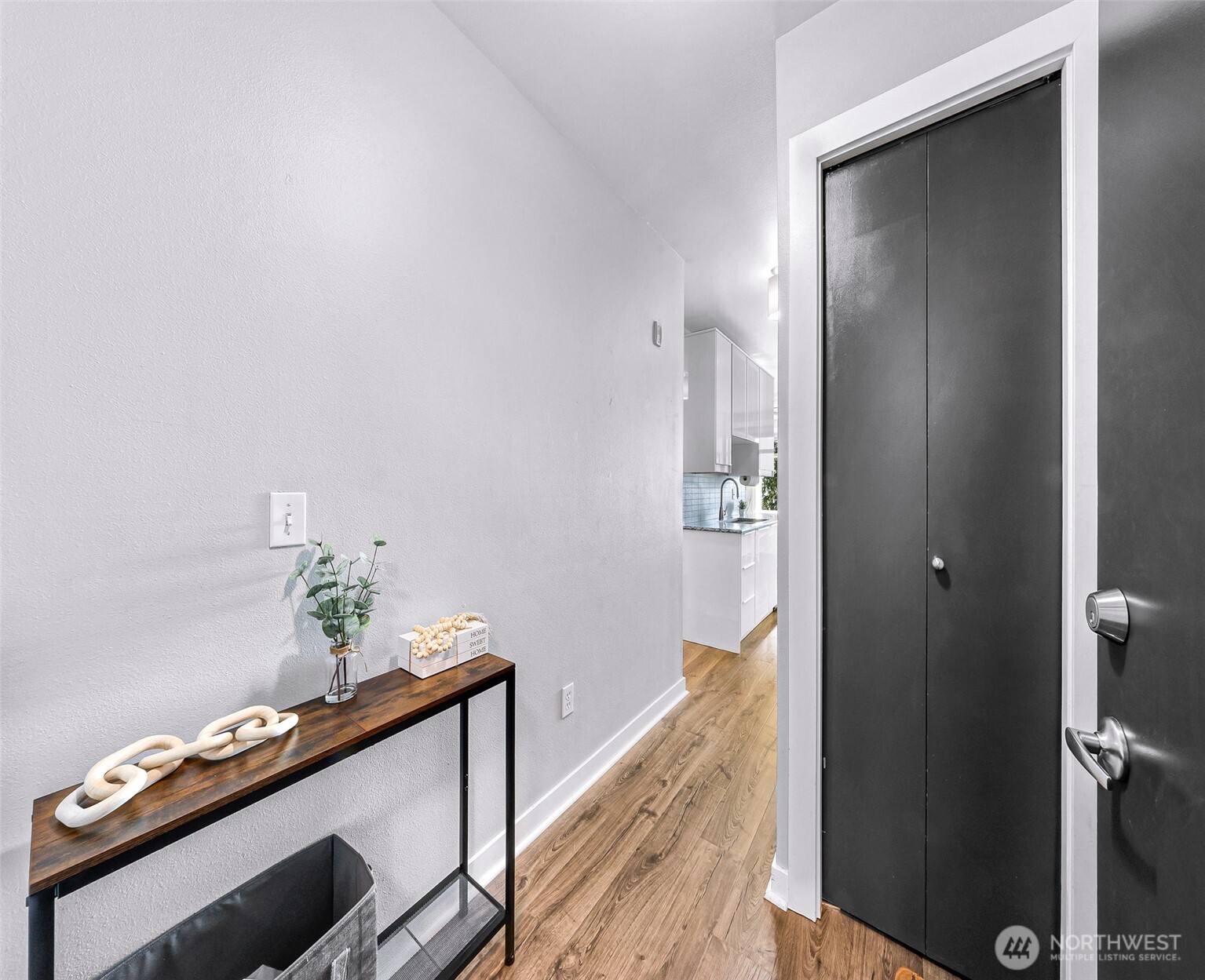 655 Crockett Street, Unit B304 Seattle, WA 98109 - Photo 21 of 32