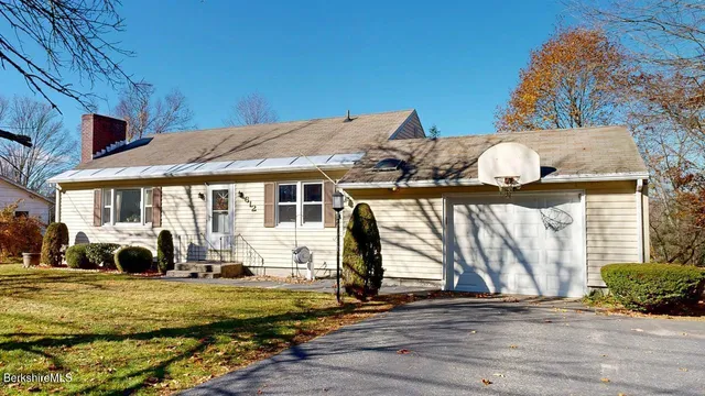 $350,000 | 612 East New Lenox Road, Pittsfield, MA 01201