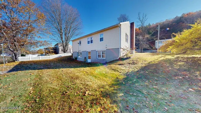 $350,000 | 612 East New Lenox Road, Pittsfield, MA 01201