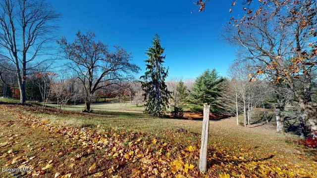 $350,000 | 612 East New Lenox Road, Pittsfield, MA 01201