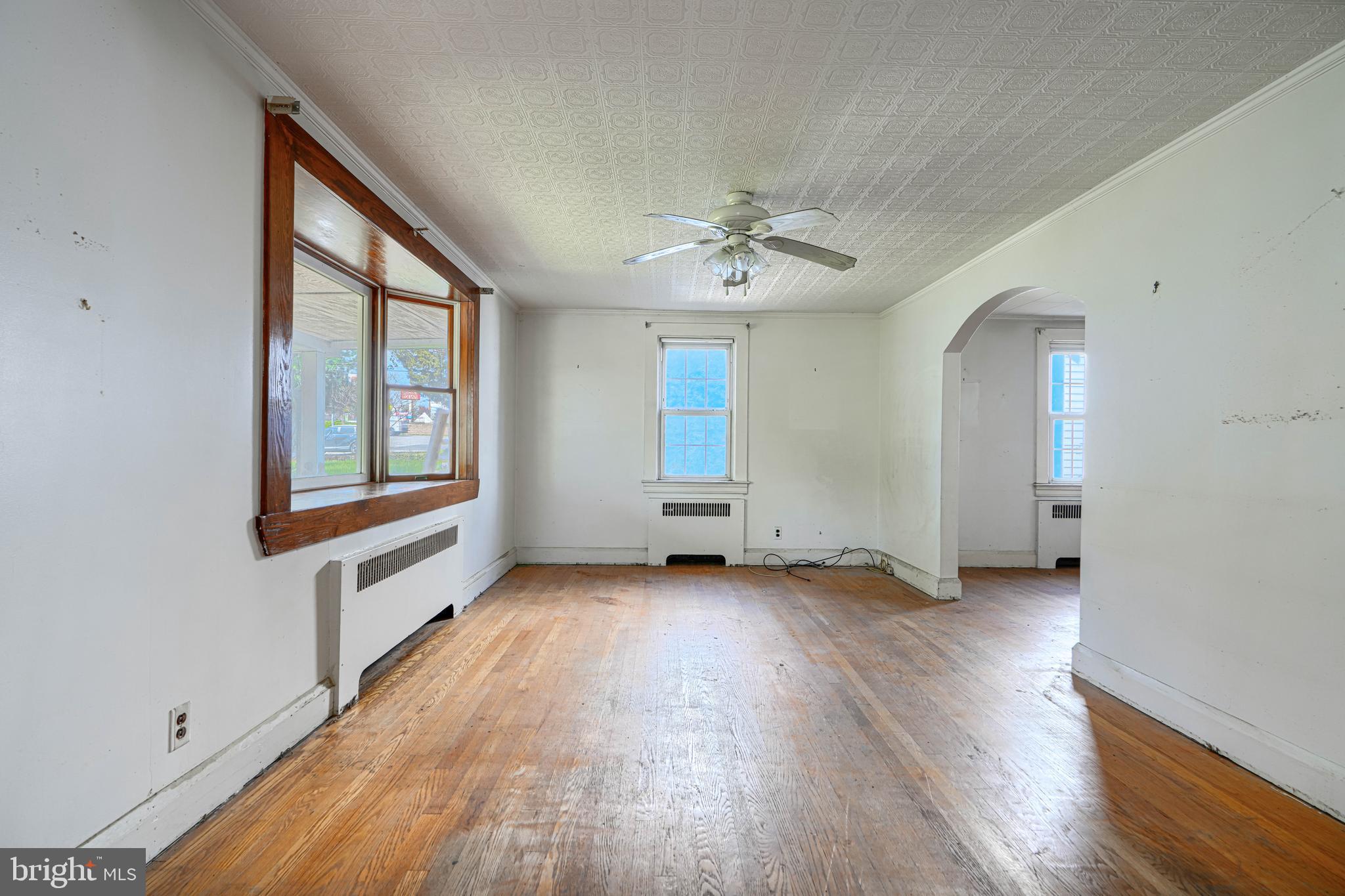4321 Annapolis Road Baltimore, MD 21227 - Photo 9 of 28 Gallery Image 9