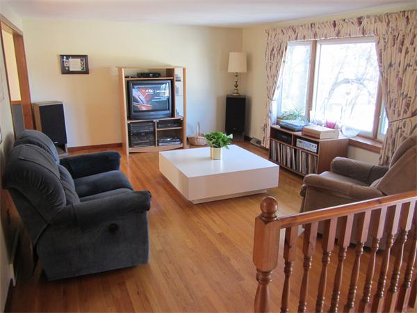 45 Emerson Road Northborough, MA 01532 - Photo 4 of 7 Gallery Image 4