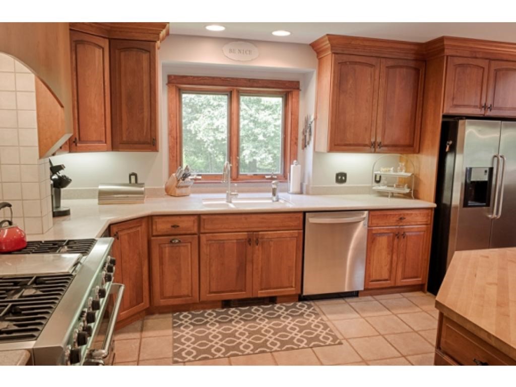 261 Chapman Road Keene, NH 03431 - Photo 8 of 33