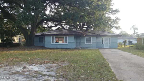 $2,000 | 307 45th Street, Gulfport, MS 39507