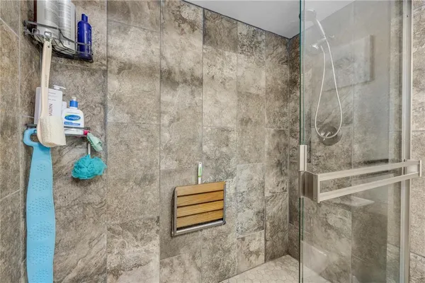 $366,900 | 2711 Pine Tree Drive, Edgewater, FL 32141