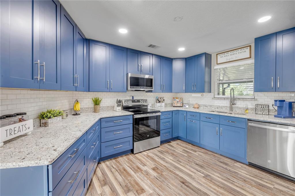 2711 Pine Tree Drive Edgewater, FL 32141 - Photo 24 of 50