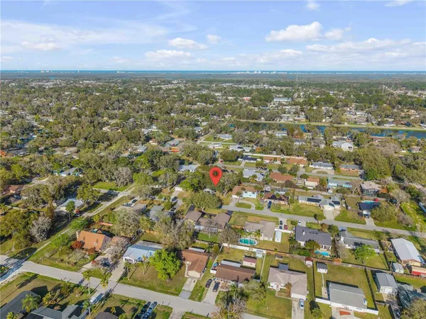 $366,900 | 2711 Pine Tree Drive, Edgewater, FL 32141