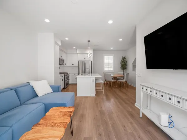 $749,000 | 340 Millstream Court, Santee, CA 92071