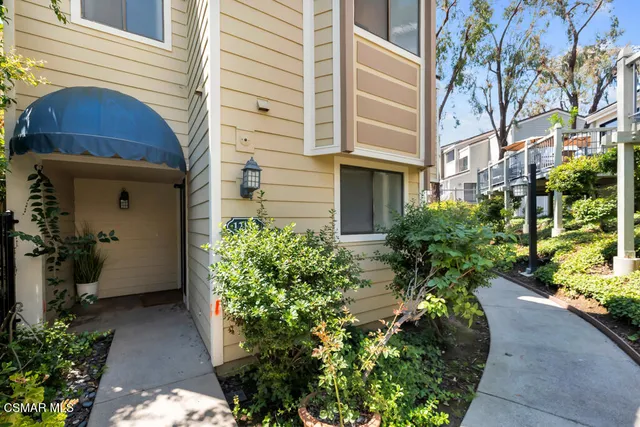 $1,179,900 | 1218 South Westlake Boulevard, Unit A, Westlake Village, CA 91361