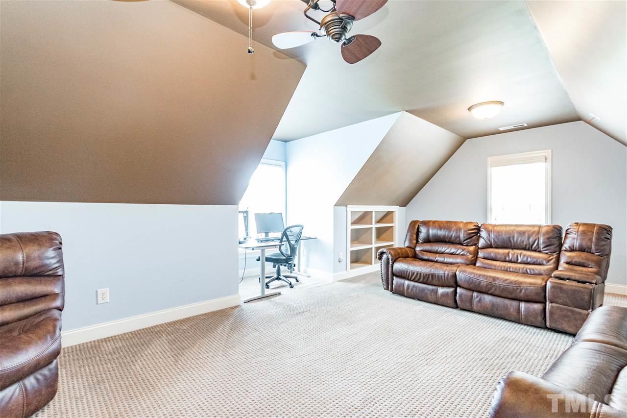 2014 Dunforest Court Raleigh, NC 27614 - Photo 22 of 30 Gallery Image 22