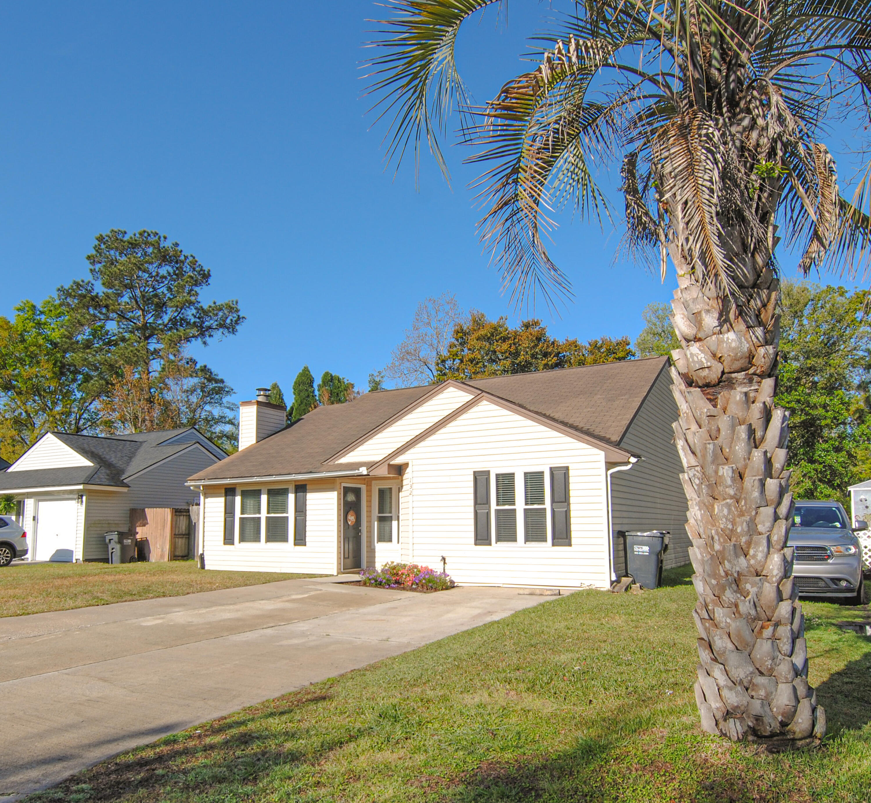 132 Lancashire Road Summerville, SC 29486 - Photo 13 of 15 DSC_0593