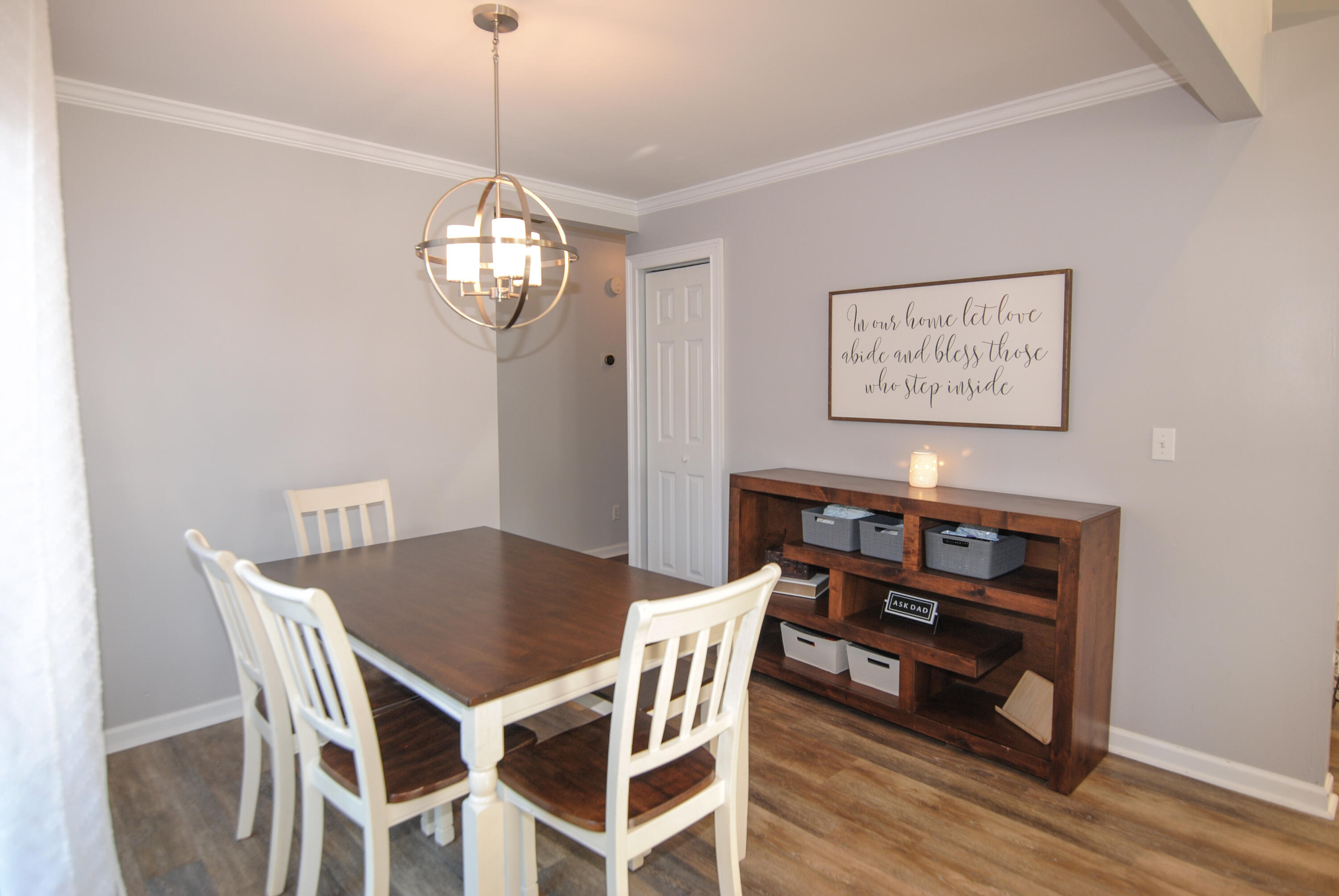 132 Lancashire Road Summerville, SC 29486 - Photo 4 of 15 DSC_0438