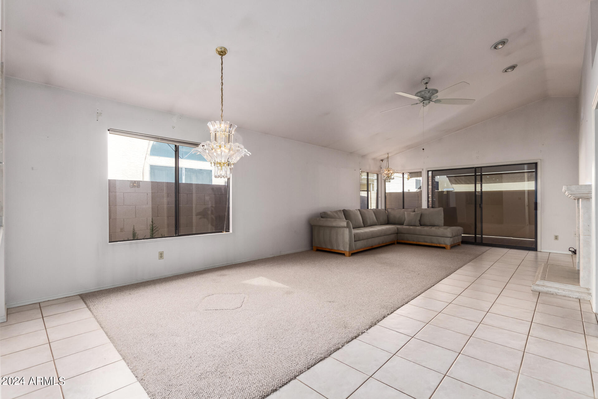 45 West Rhea Road Tempe, AZ 85284 - Photo 4 of 27 0009-09 - Rhea