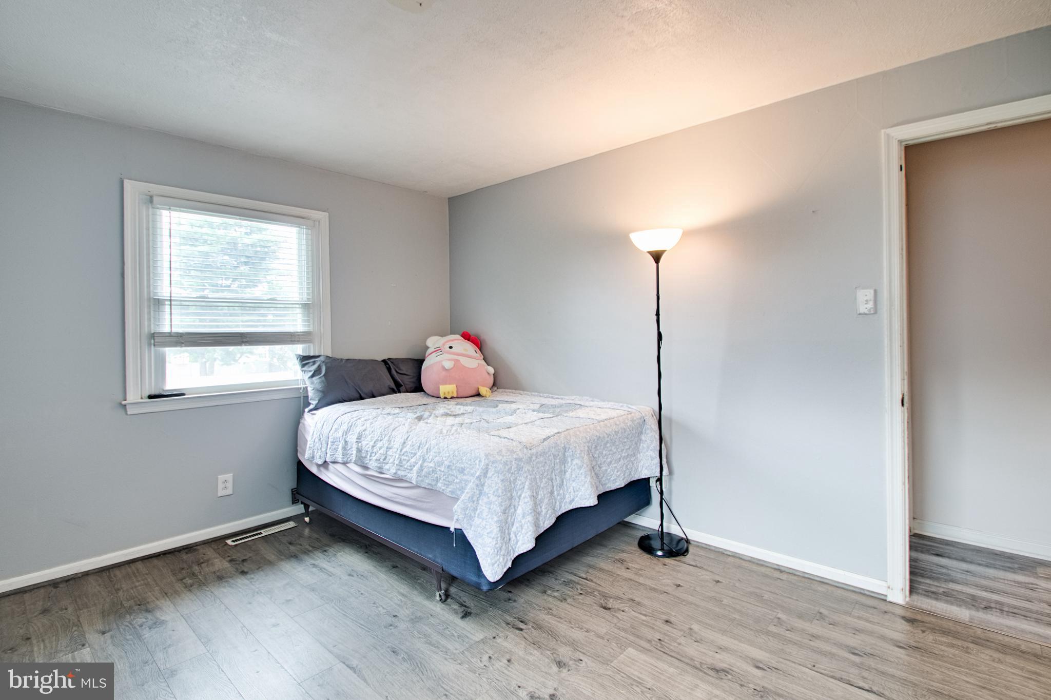 904 Cropwell Road Cherry Hill, NJ 08003 - Photo 17 of 31 Gallery Image 17
