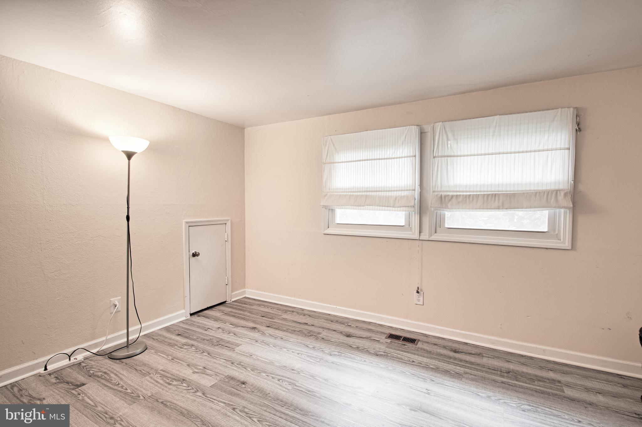 904 Cropwell Road Cherry Hill, NJ 08003 - Photo 27 of 31 Gallery Image 27