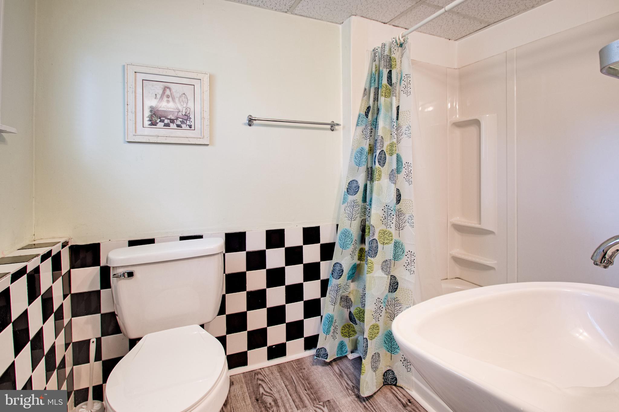 904 Cropwell Road Cherry Hill, NJ 08003 - Photo 28 of 31 Gallery Image 28