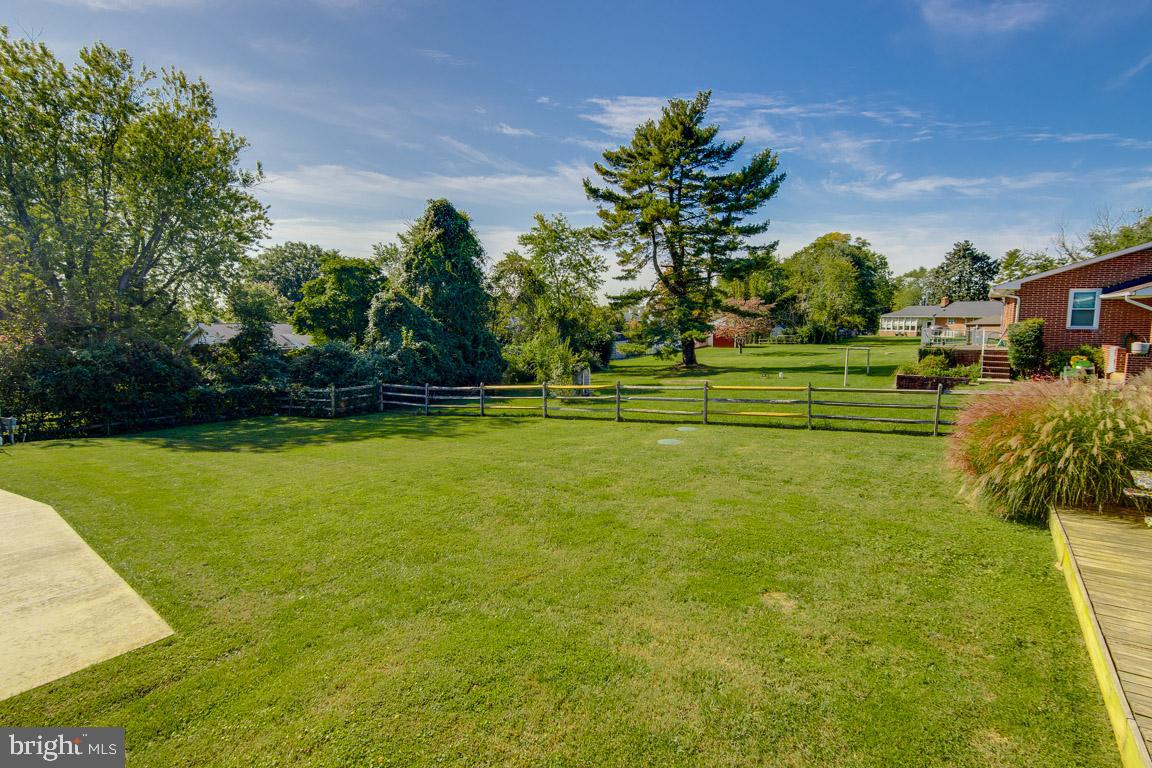9907 Marilynn Road Perry Hall, MD 21128 - Photo 4 of 50 Fully Fenced Backyard