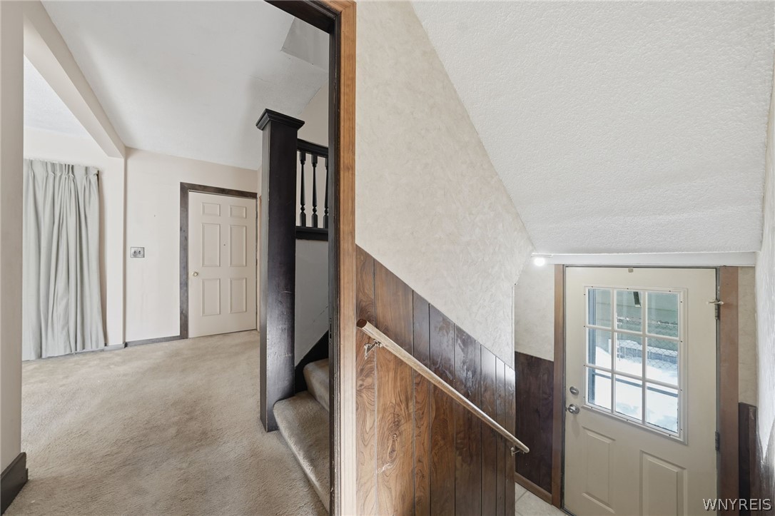 65 Hammerschmidt Avenue Buffalo, NY 14210 - Photo 16 of 30 Hallway